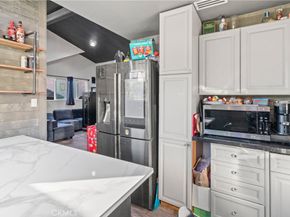 6809 Haywood Street, Tujunga CA 91042