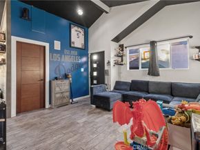 6809 Haywood Street, Tujunga CA 91042