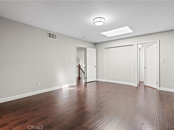 18022 RAYMER Street, Northridge CA 91325