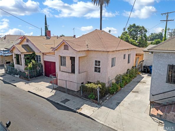 2201 Trinity, Los Angeles CA 90011