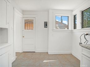 2201 Trinity, Los Angeles CA 90011