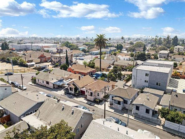 2201 Trinity, Los Angeles CA 90011