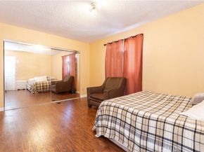 6411 West Boulevard, Inglewood CA 90302