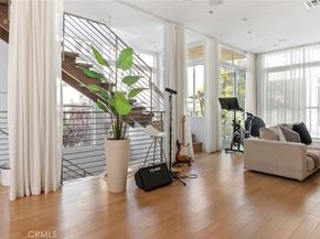 6736 W Hepburn Way, Los Angeles CA 90038
