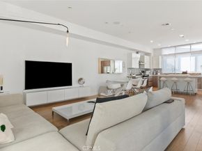 6736 W Hepburn Way, Los Angeles CA 90038