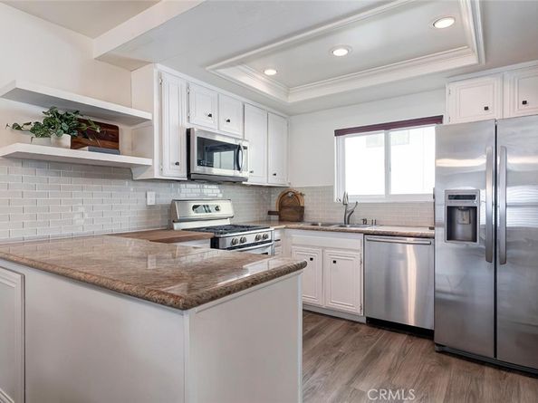 14332 Dickens 10, Sherman Oaks CA 91423