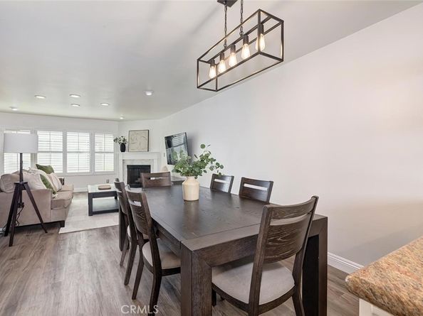 14332 Dickens 10, Sherman Oaks CA 91423