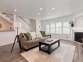 14332 Dickens 10, Sherman Oaks CA 91423