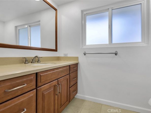 19034 Killoch Way, Porter Ranch CA 91326
