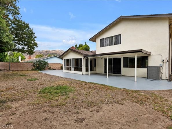 19034 Killoch Way, Porter Ranch CA 91326
