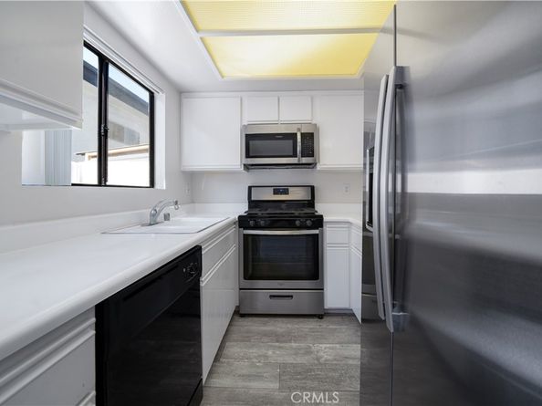 638 E Tujunga Avenue, Burbank CA 91501