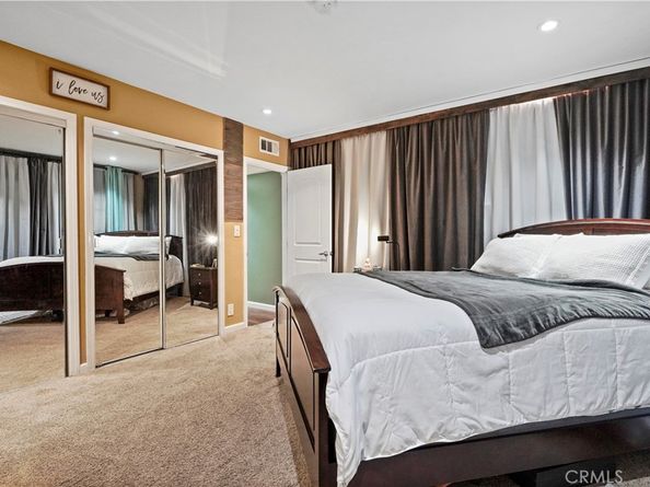 15457 Moorpark Street 1, Sherman Oaks CA 91403