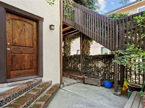 15457 Moorpark Street 1, Sherman Oaks CA 91403