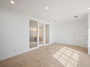 8246 Woodshill Trail, Los Angeles CA 90069