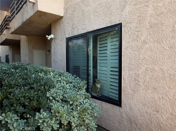 6815 Remmet Avenue 122, Canoga Park CA 91303