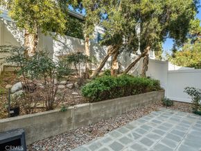 10056 Melinda Way 3, Northridge CA 91325