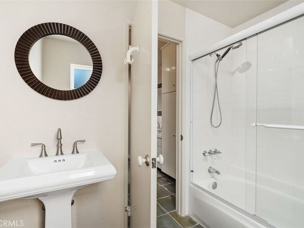 10056 Melinda Way 3, Northridge CA 91325