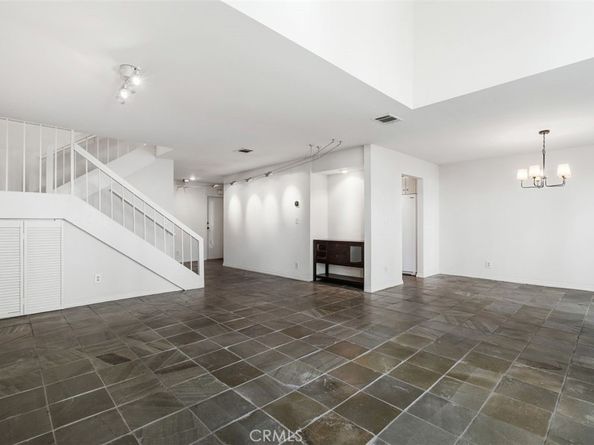 10056 Melinda Way 3, Northridge CA 91325