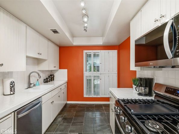 10056 Melinda Way 3, Northridge CA 91325