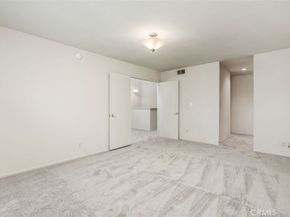 10056 Melinda Way 3, Northridge CA 91325