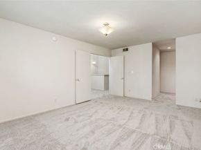 10056 Melinda Way 3, Northridge CA 91325