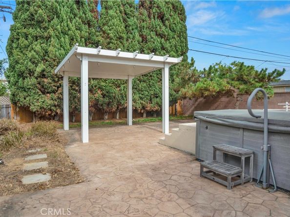 4485 W 142nd Street, Hawthorne CA 90250