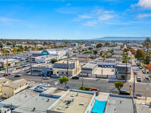 4485 W 142nd Street, Hawthorne CA 90250