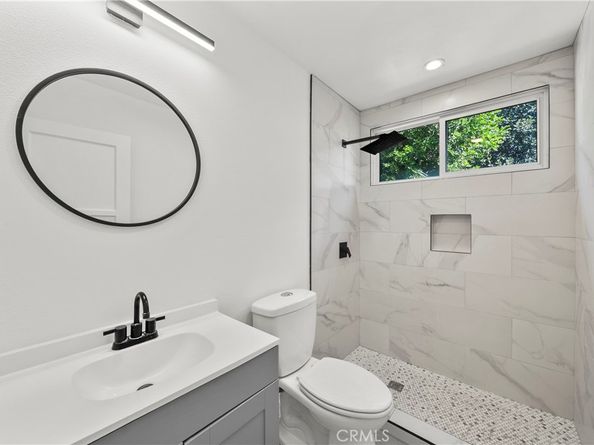 8900 Hazeltine Ave, Panorama City CA 91402