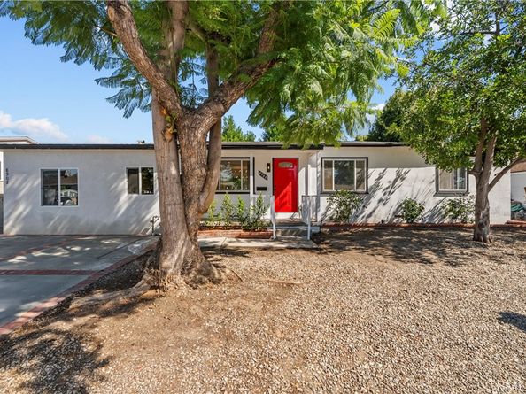 8900 Hazeltine Ave, Panorama City CA 91402