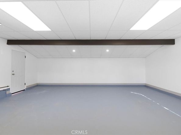 8581 Owensmouth, Canoga Park CA 91304