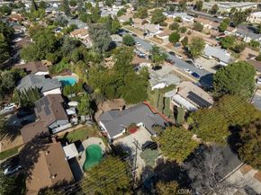 8581 Owensmouth, Canoga Park CA 91304