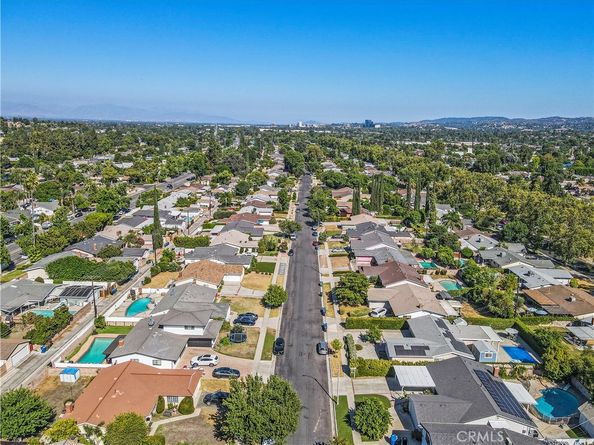 24224 Welby Way, West Hills CA 91307