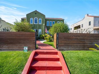 1245 S Hudson