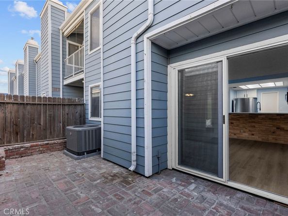 15735 Nordhoff Street 36, North Hills CA 91343