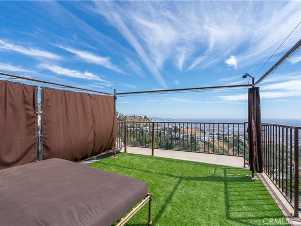 2189 Sunset Plaza Drive, Los Angeles CA 90069