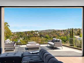 5134 Medina Road, Woodland Hills CA 91364