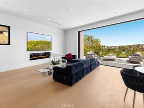 5134 Medina Road, Woodland Hills CA 91364