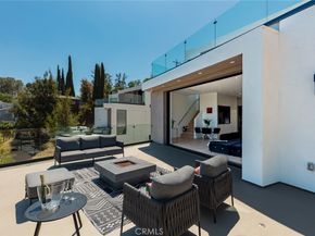 5134 Medina Road, Woodland Hills CA 91364
