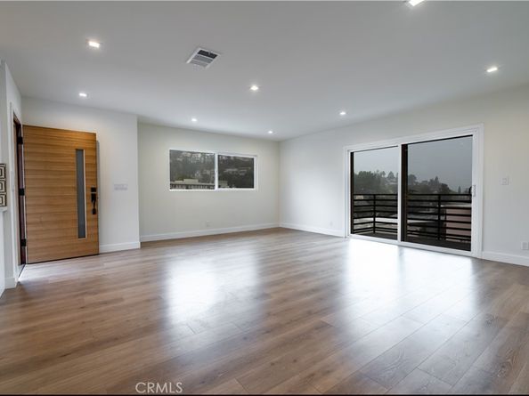 3362 Bellota Way, Los Angeles CA 90027