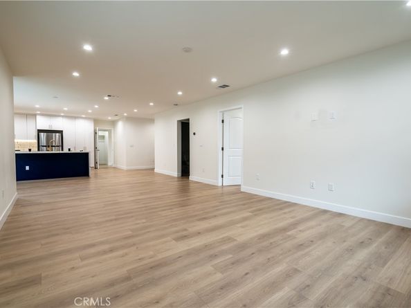 3362 Bellota Way, Los Angeles CA 90027