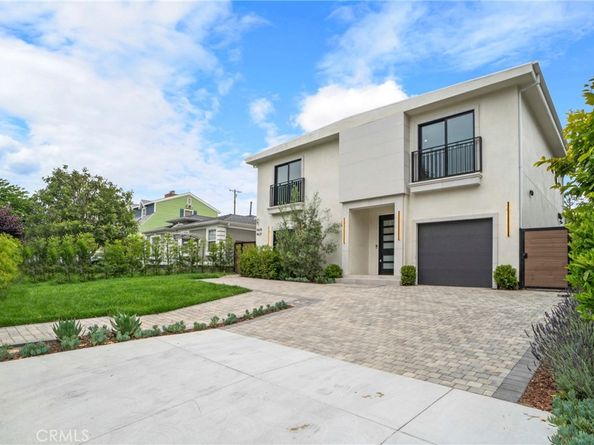 4635 Noble Avenue, Sherman Oaks CA 91403