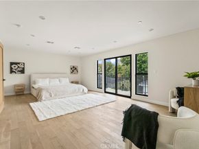 4635 Noble Avenue, Sherman Oaks CA 91403