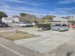 10918 Laurel Canyon Blvd., San Fernando CA 91340