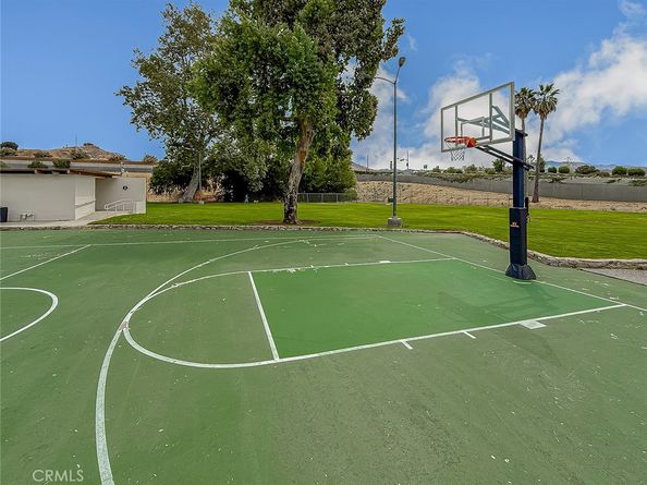 5021 Ambridge Drive, Calabasas CA 91301