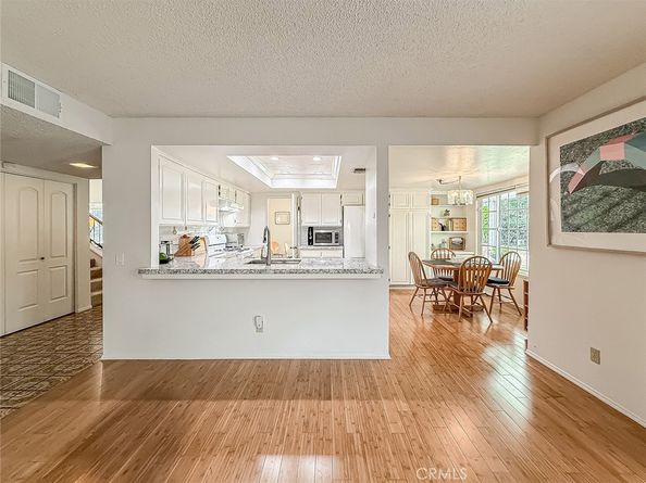 5021 Ambridge Drive, Calabasas CA 91301