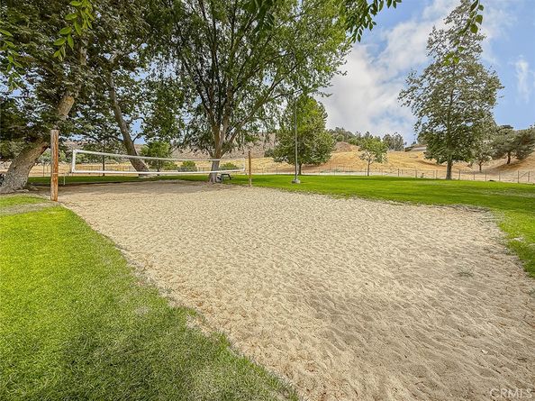 5021 Ambridge Drive, Calabasas CA 91301
