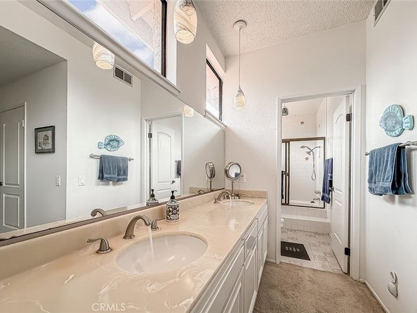 5021 Ambridge Drive, Calabasas CA 91301