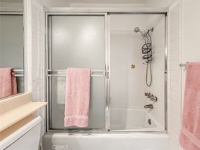 5021 Ambridge Drive, Calabasas CA 91301