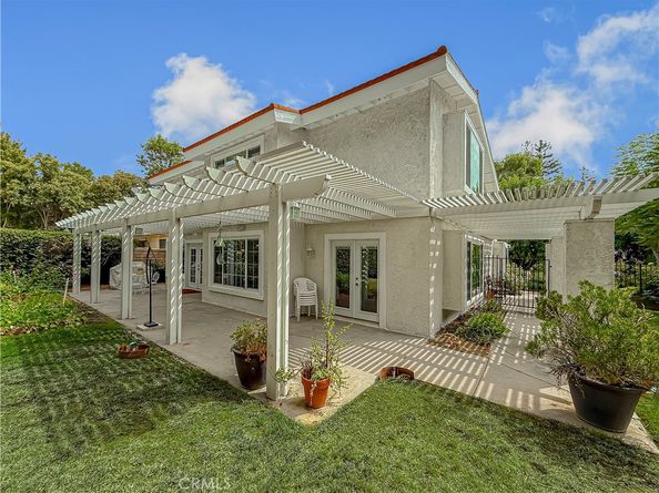 5021 Ambridge Drive, Calabasas CA 91301