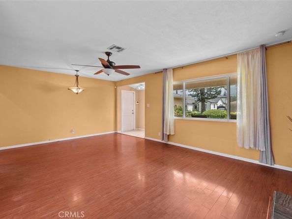 6425 Satsuma Avenue, North Hollywood CA 91606